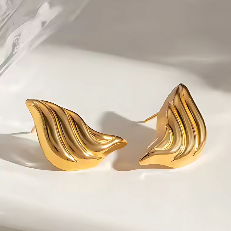 Elegante Engelenvleugel Oorbellen met Haarvlagje voor een Verfijnde Look