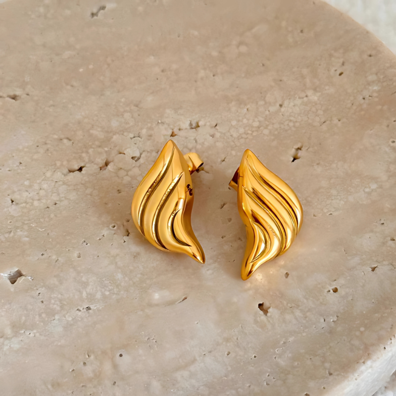 Elegante Engelenvleugel Oorbellen met Haarvlagje voor een Verfijnde Look
