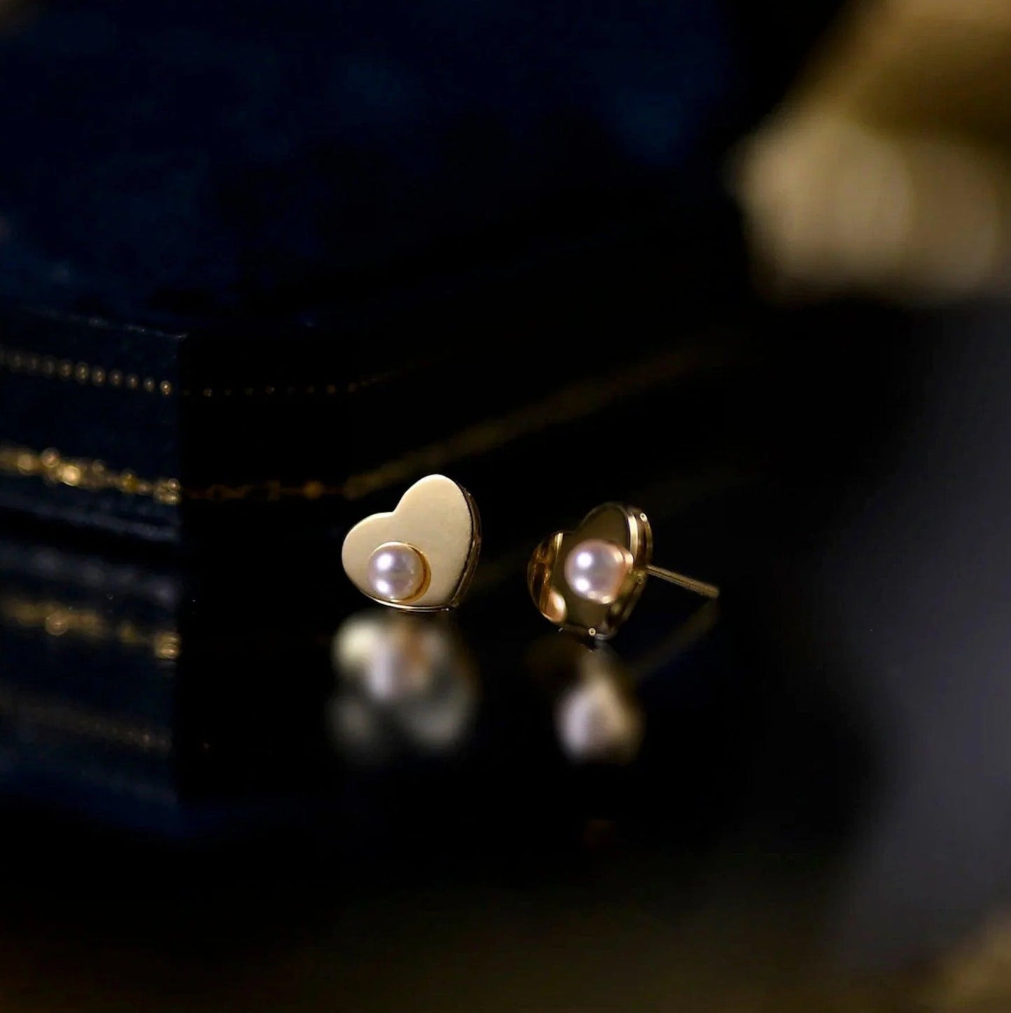 Franse Spiegel Parel studs - Riva