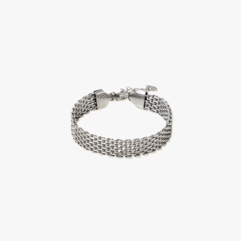 Stijlvolle mesharmband met modern design