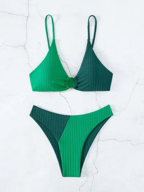Vrouwen Bikiniset – Push-Up Flattering Top – Hoge Taille Slip – Ribstructuur – Ringdetail