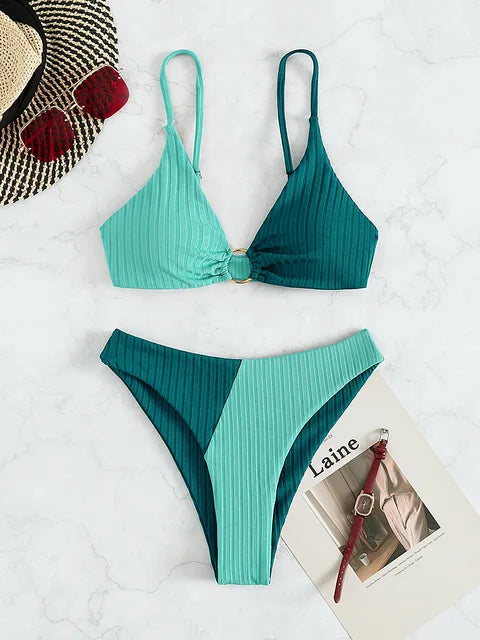 Vrouwen Bikiniset – Push-Up Flattering Top – Hoge Taille Slip – Ribstructuur – Ringdetail