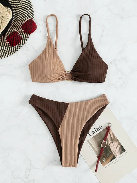 Vrouwen Bikiniset – Push-Up Flattering Top – Hoge Taille Slip – Ribstructuur – Ringdetail