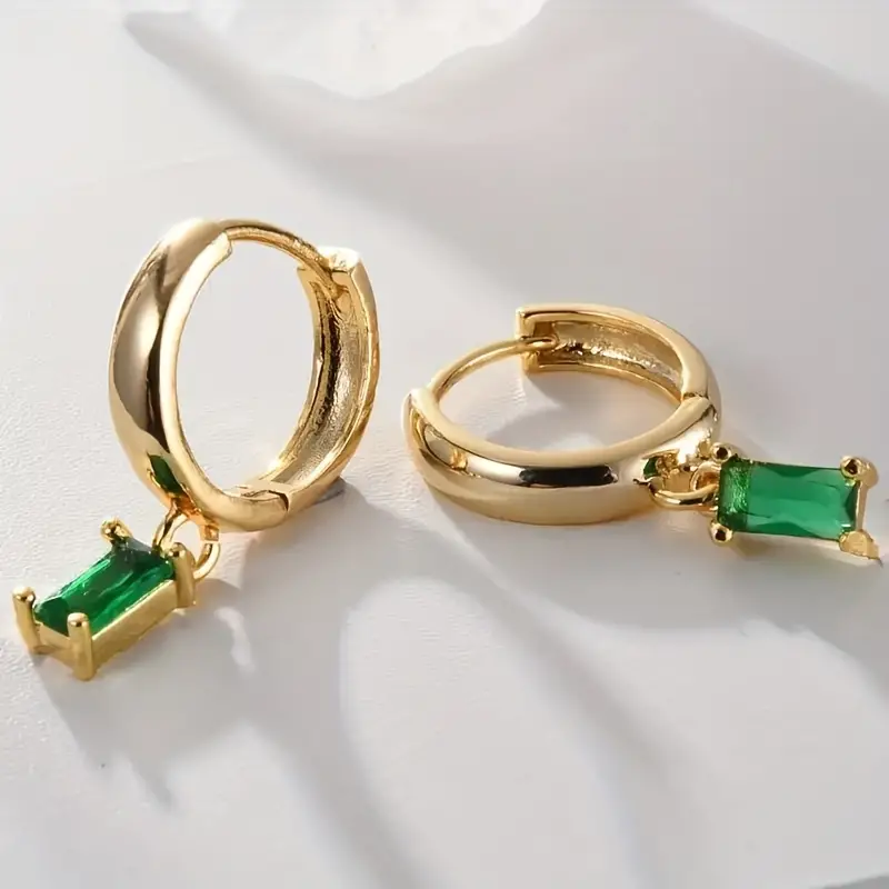 Chic et Élégantes Boucles d'Oreilles Carrées avec Zircone - Lauren