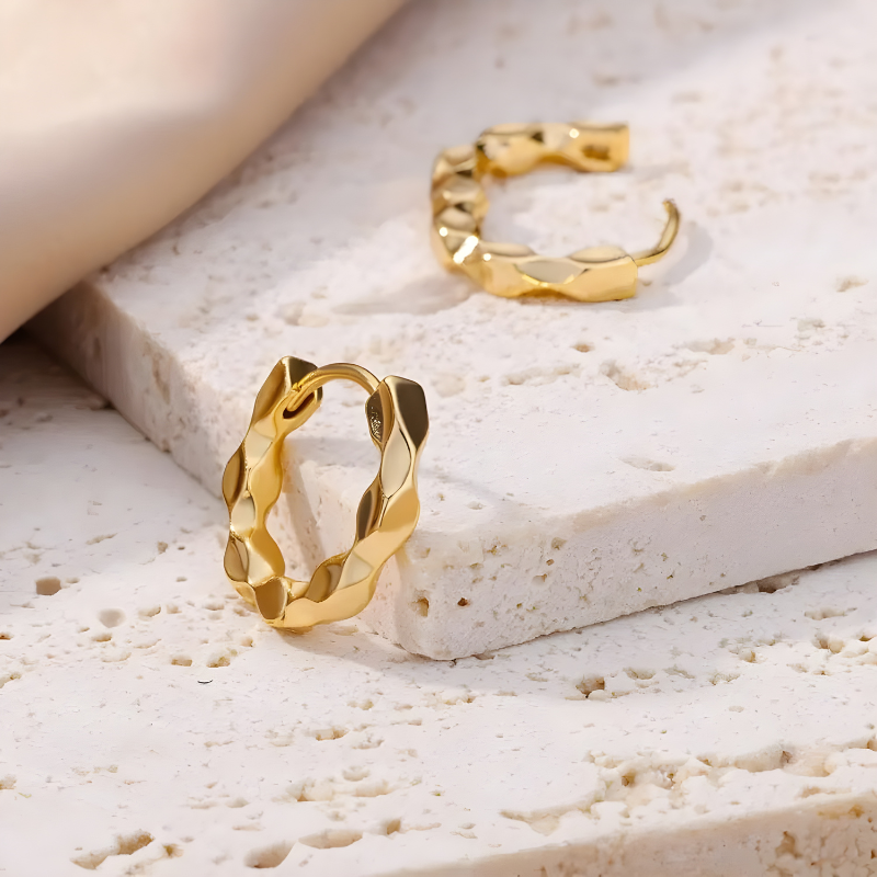 Geometrische Gouden Hoepel Oorbellen - Mary