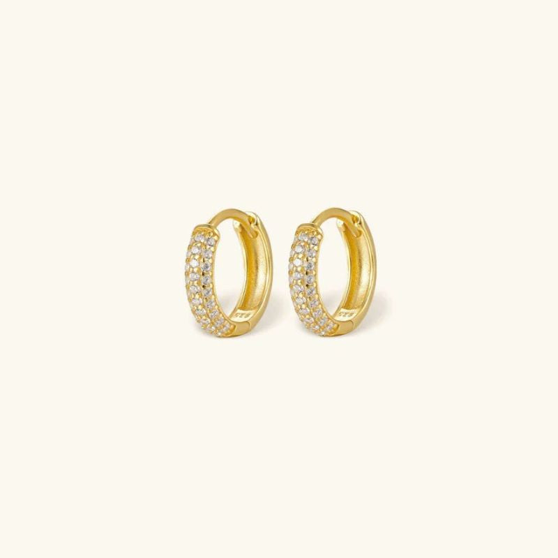 Stijlvolle Chunky Pavé Hoepeloorbellen – Elegantie en charme in één set