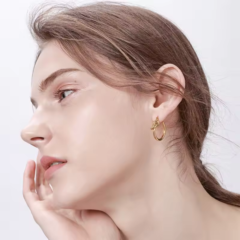 Elegante Knoop Hoepel Oorbellen - Aria voor een stijlvolle look