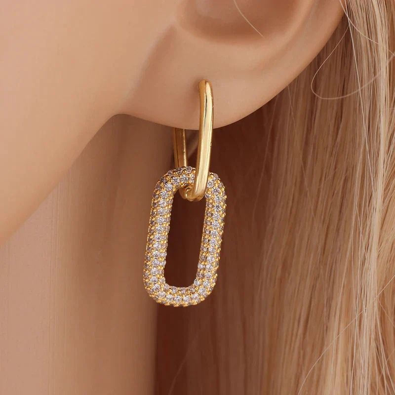 Elegante Vierkante Oorbellen met Strakke Afwerking - Sisi