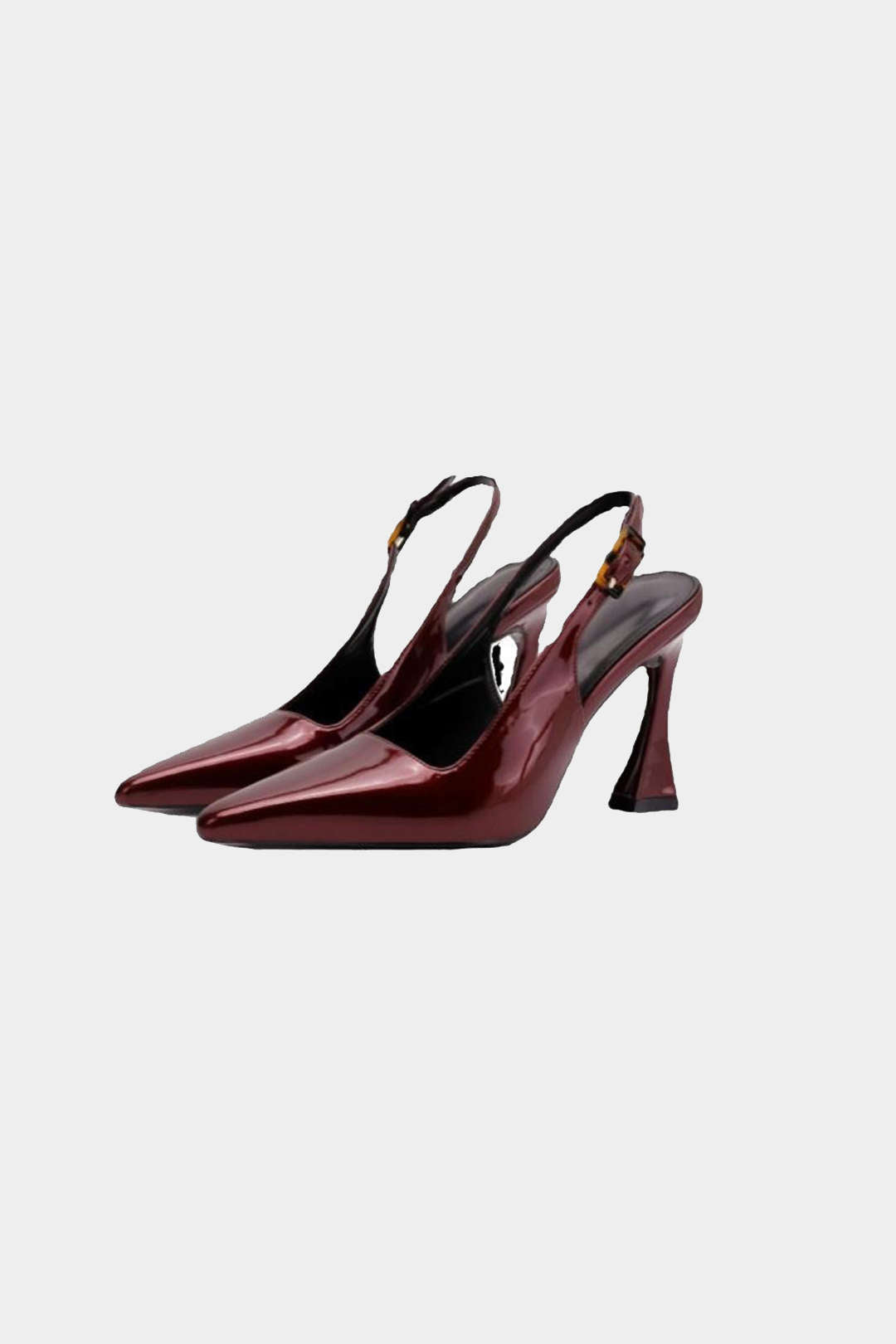 Elegante schoenen met puntige hak van nepleer