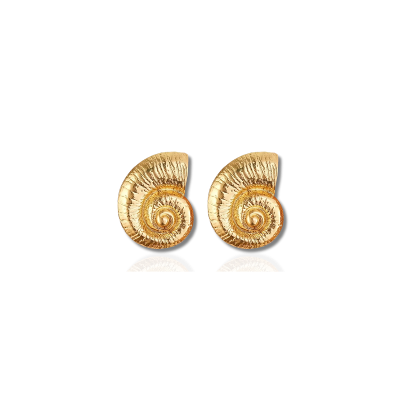 Gouden Schelp Stud Oorbellen - Delphia