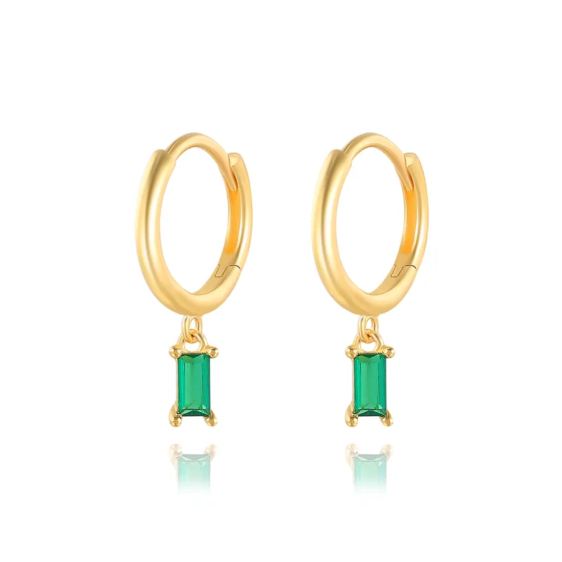 Chic et Élégantes Boucles d'Oreilles Carrées avec Zircone - Lauren