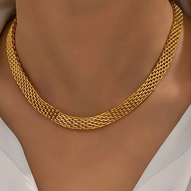 Omdat je graag een aantrekkelijke titel wil, zou ik voorstellen: Luxe Chunky Schakelketting van Gaas - Kelsey