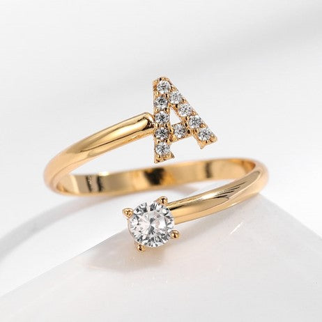 Elegante initiaalringen voor dames - Fien stijl