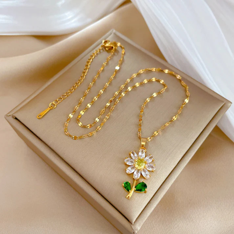Zirkoon Zonnebloem Ketting - Elegante Scarlett Halsketting met Zonbloemontwerp