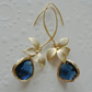 Elegante Blauwe Bloesem Oorbellen - Chic Bloemenontwerp