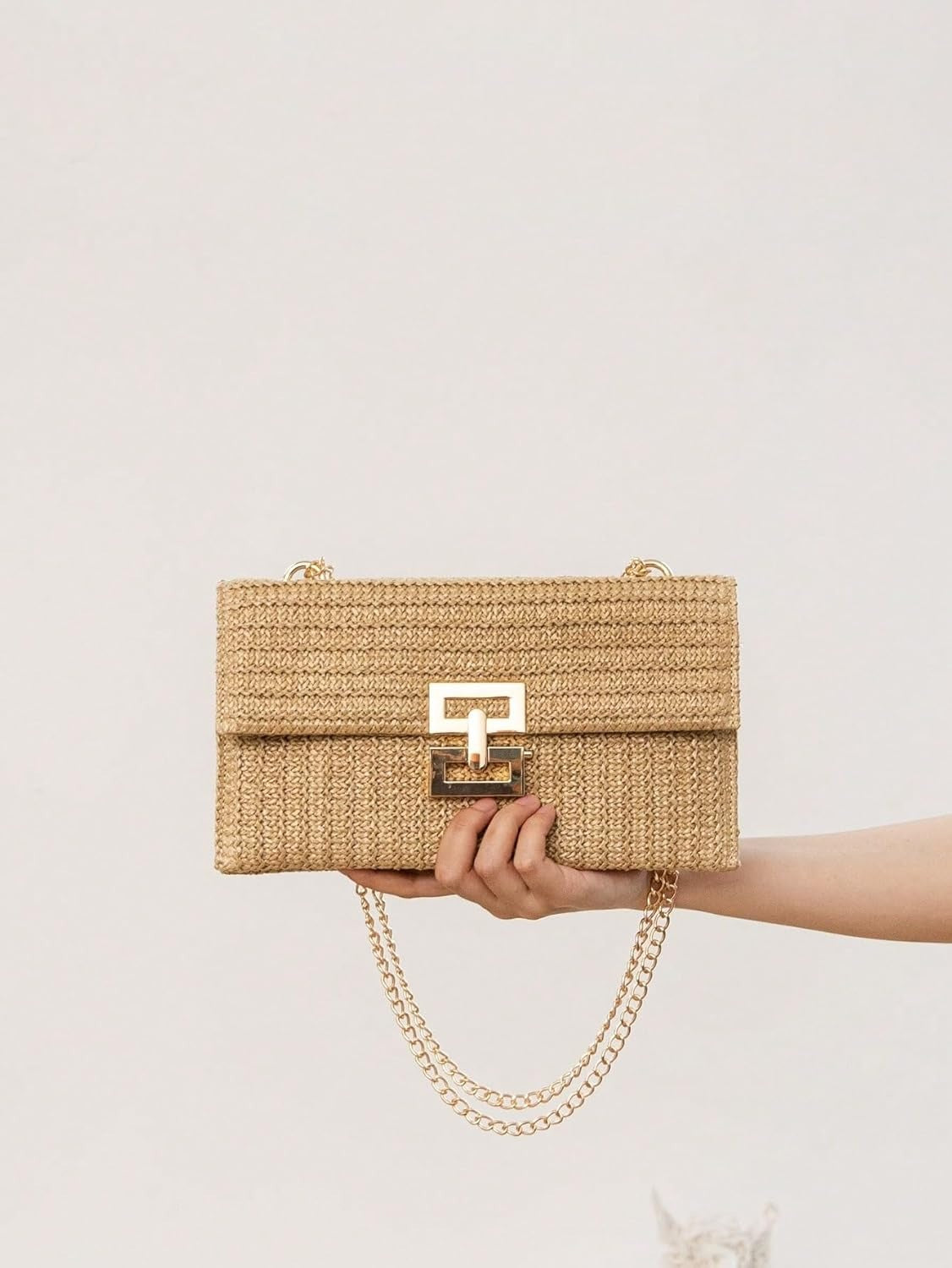 Chic geweven raffia strozak voor stijlvolle gelegenheden