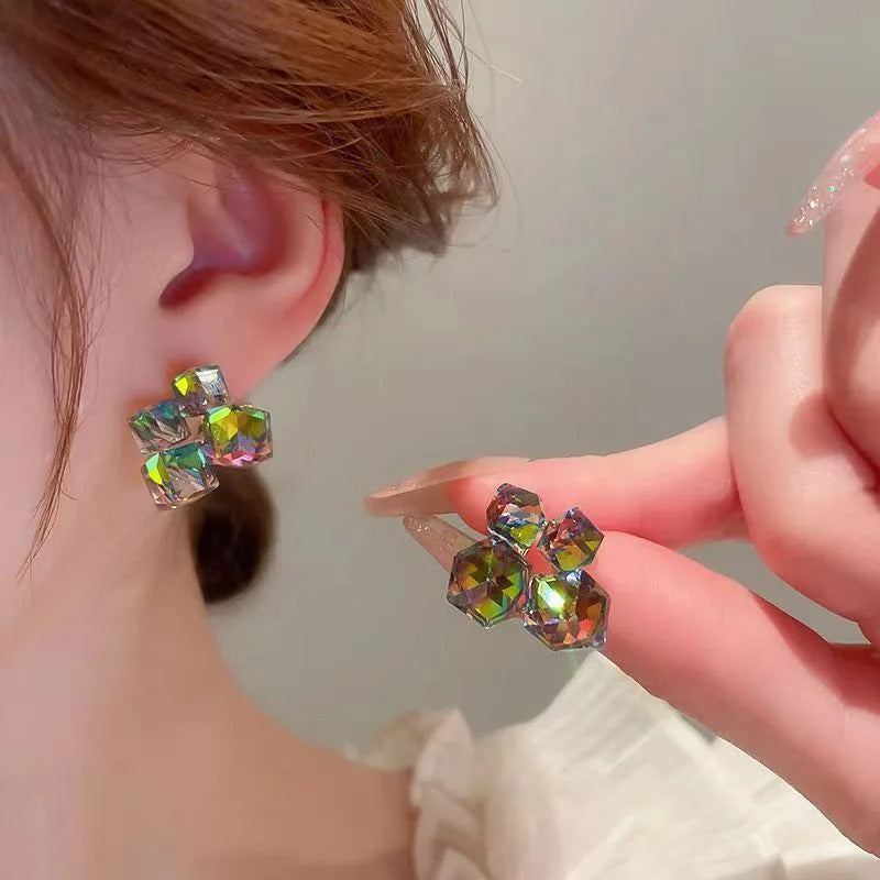Kleurrijke Kristallen Geometrische Vierkante Stud Oorbellen - Dollie