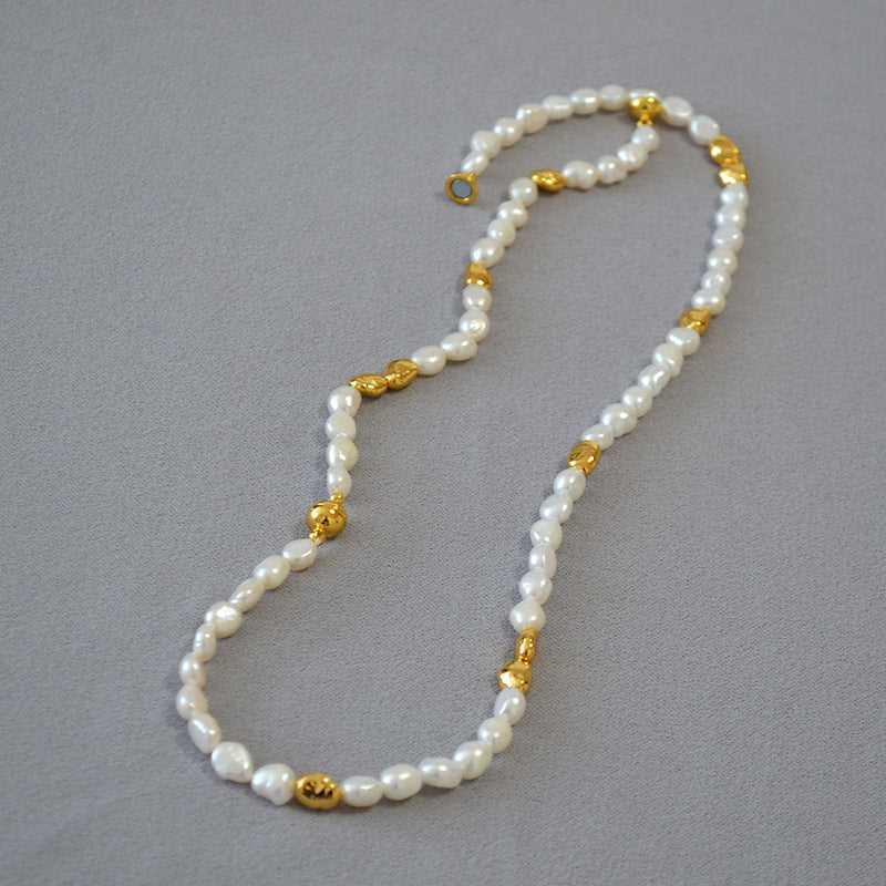 Elegante Onregelmatige Barokparelketting - Jantine voor een unieke stijl