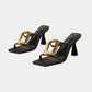 Elegante metalen pumps met vierkante hakken