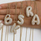 Elegante kettinkje met letter Pavé voor een unieke stijl