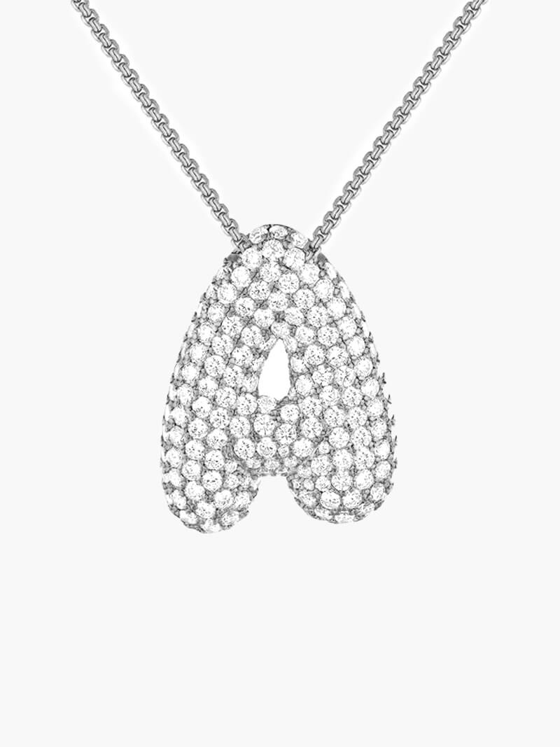 Elegante kettinkje met letter Pavé voor een unieke stijl