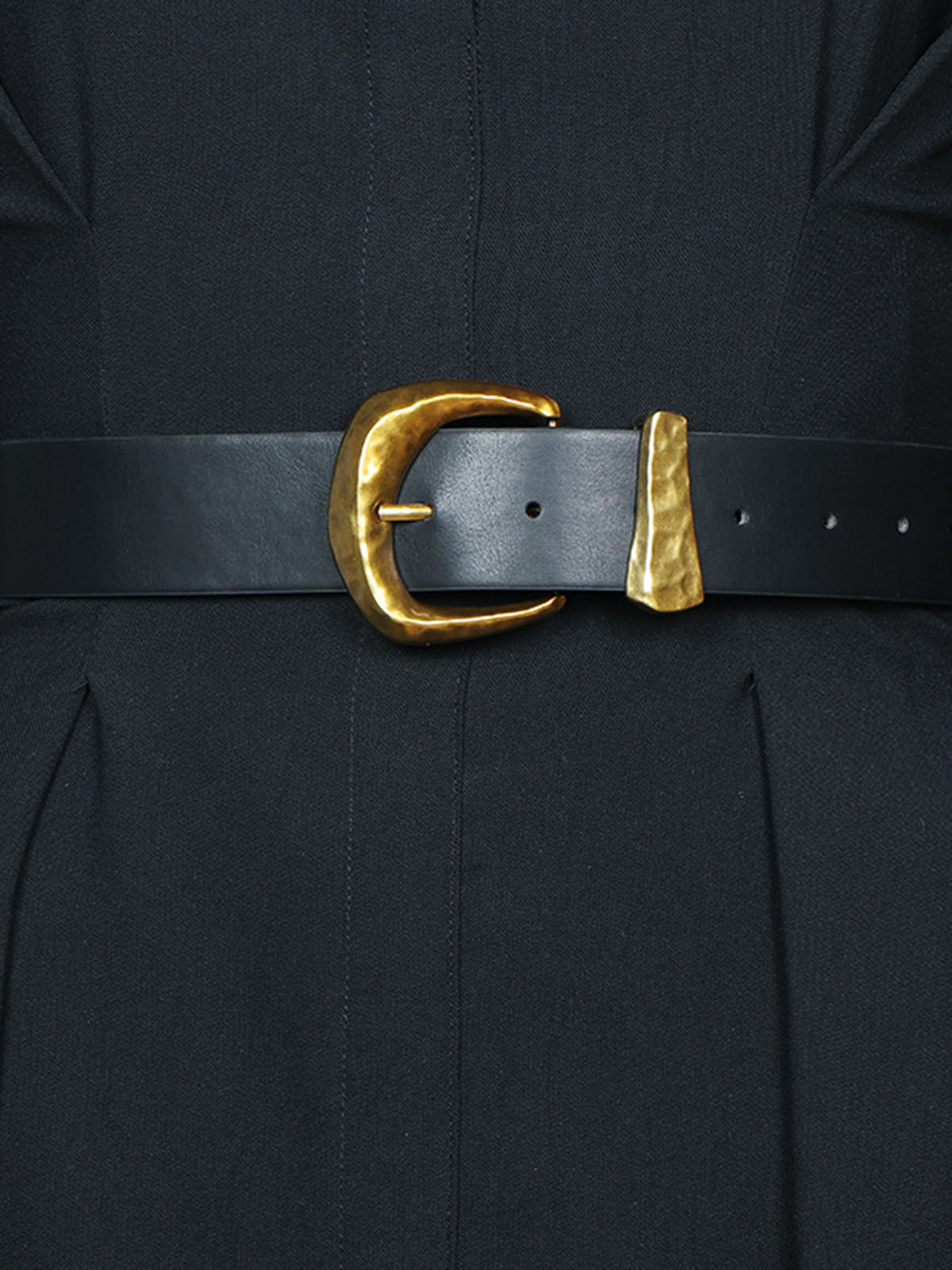 Synthetische leren riem met verfijnde gouden gesp