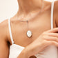 Reflecteer je elegantie met de stijlvolle Zilveren Barok Parel Ketting