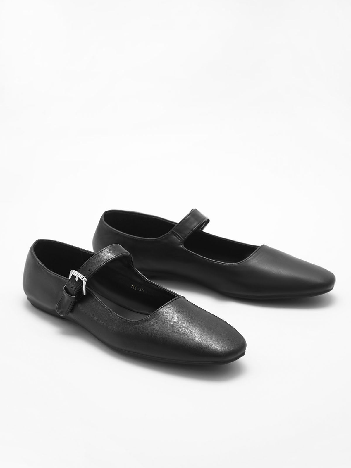 platte ballerinapschoenen met riemstrap voor een elegante en comfortabele stijl