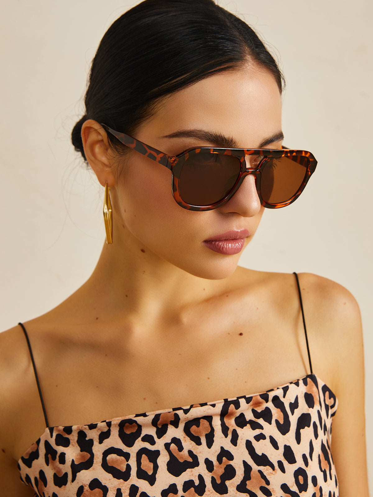 Elegante dierenprint zonnebril