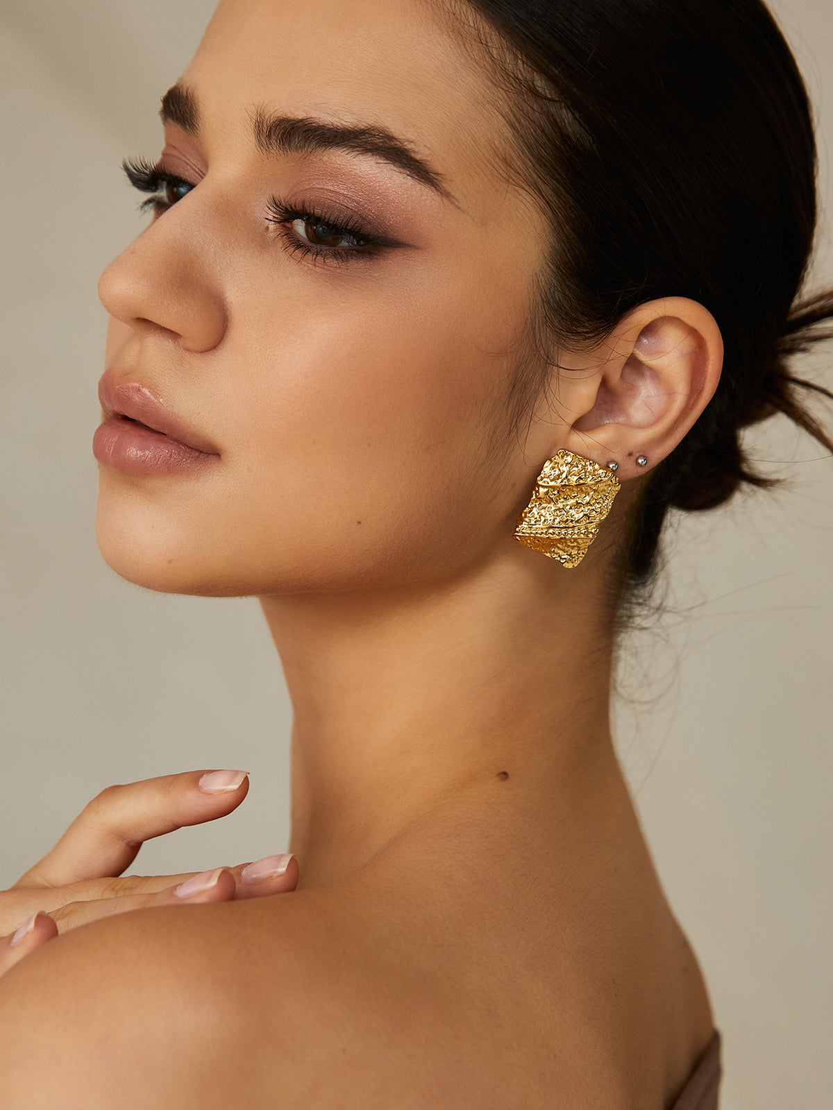 Elegante vierkante gouden oorbellen