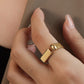 Elegant in eenvoud: geometrische gouden open ring