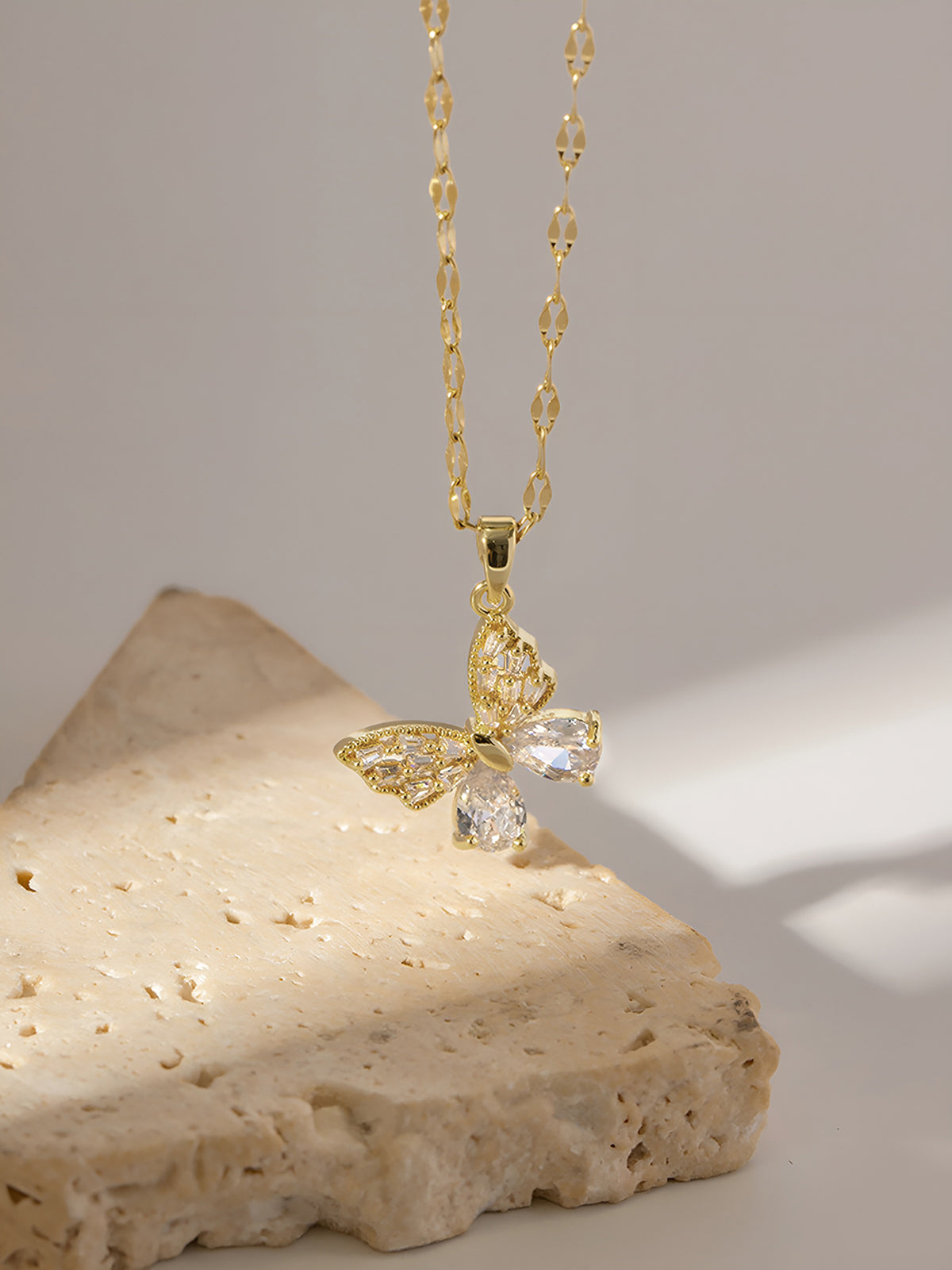 Gouden Stralende Vlinderketting