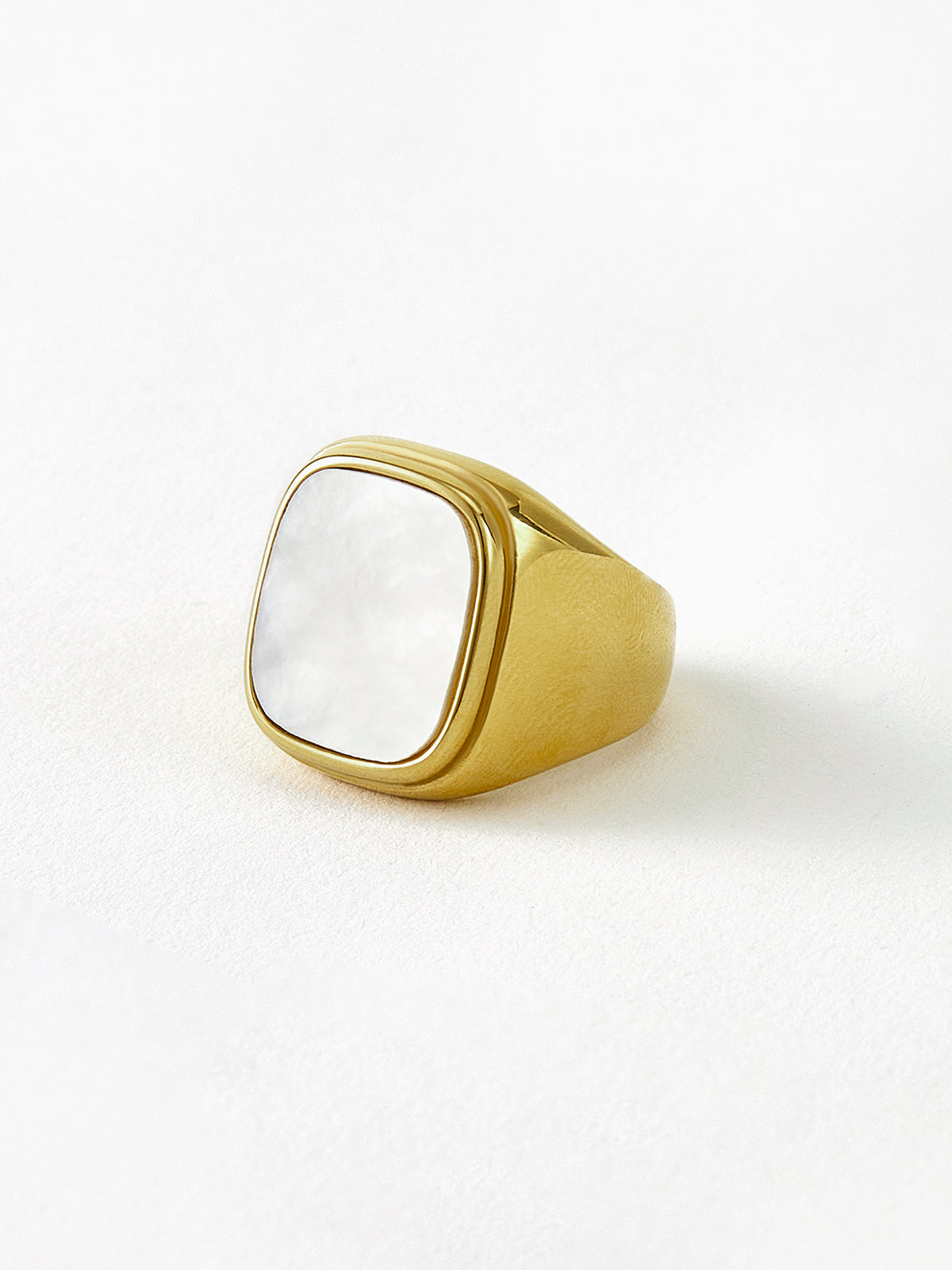 Authentique Signetring met Elegante Vierkante Schelp
