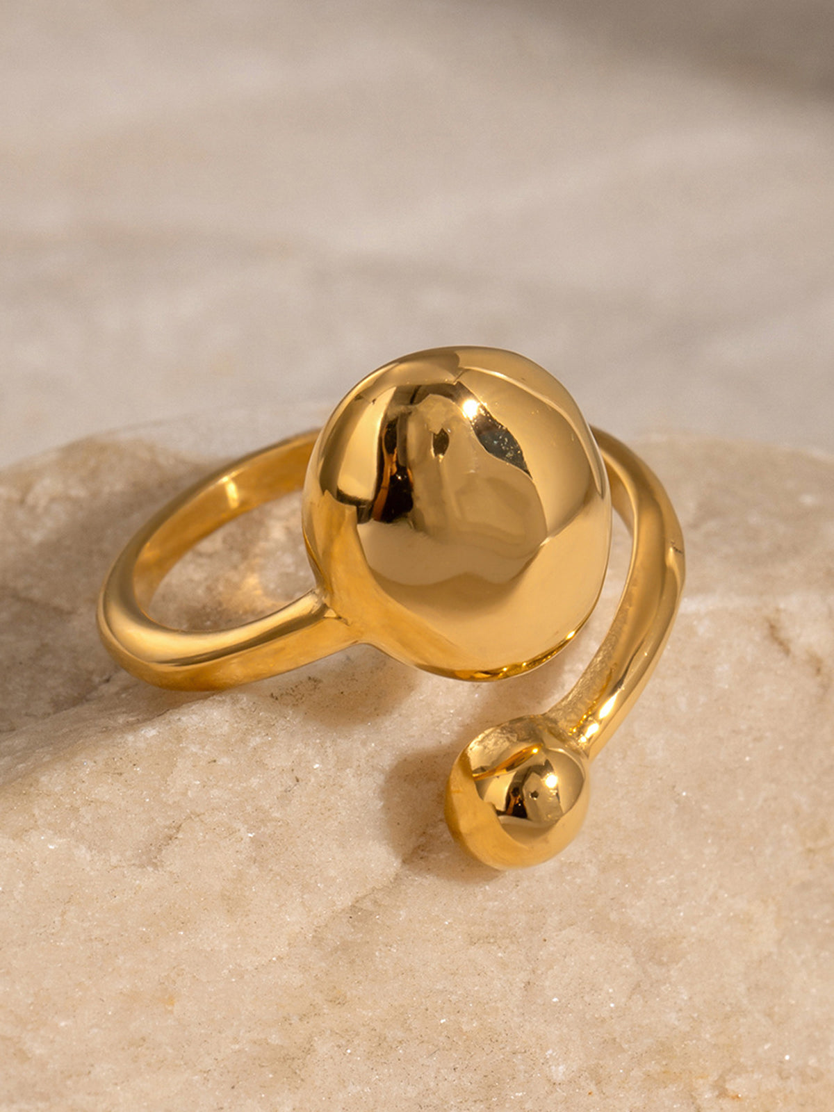 Trendy asymmetrisch open ring voor stijlvolle looks
