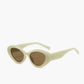 Brilliant Crème Cat-Eye Zonnebrillen voor een chique en stijlvolle uitstraling