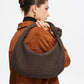 Elegante Ronde Gebreide Gebonden Suède Tas voor Stijlvol Draagtassen