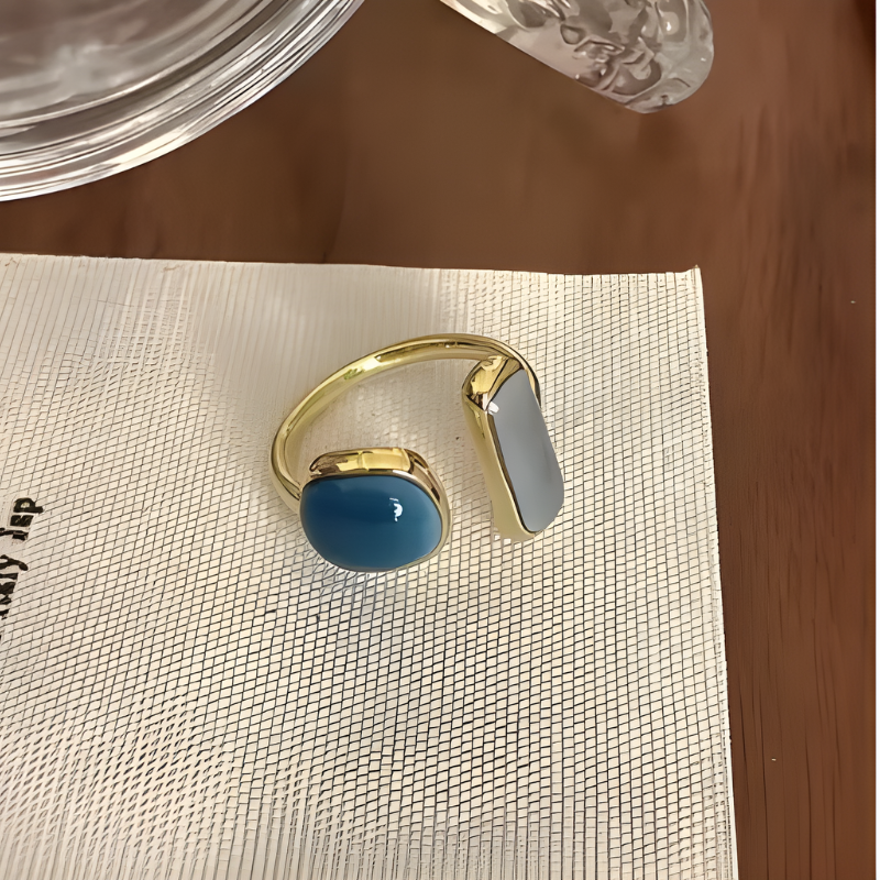 Elegante Damesring met Edelsteen - Kalmte van Water voor Een Rustige en Chic Look