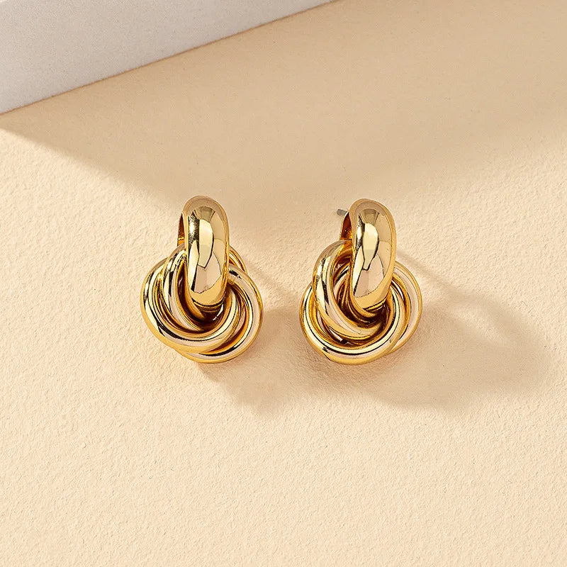 Silvy’s™ Goud & Zilver Knot Hoops – Tijdloze Oorbellen voor Elke Gelegenheid