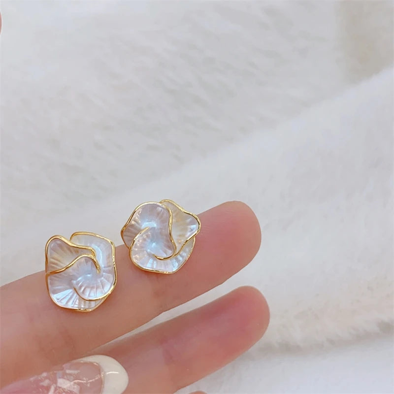 Camille | Gentle Camellia Earrings