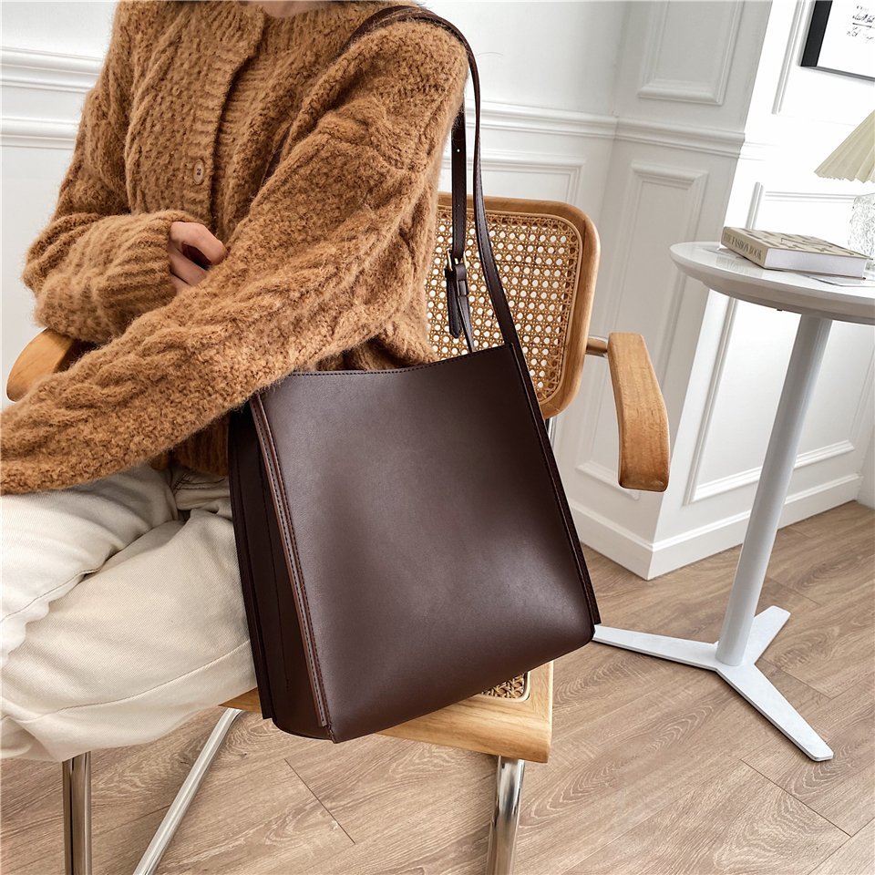 De Minimalistische Vierkante Schoudertas Elegante