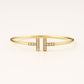 TESS "T" Armband