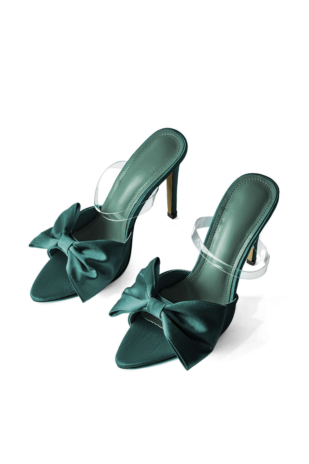 Elegante slingback met hoge hakken en strikje